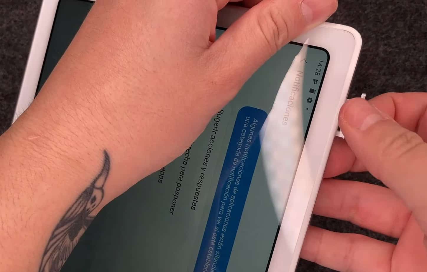 Cómo insertar una SIM Card en una tablet